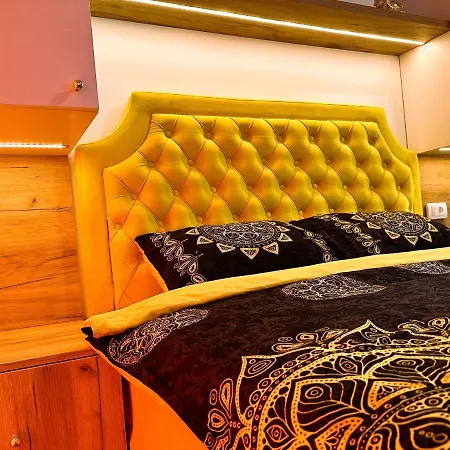 Zlatni Borovi Apartment