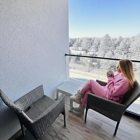 Zlatni Borovi Daire Divčibare